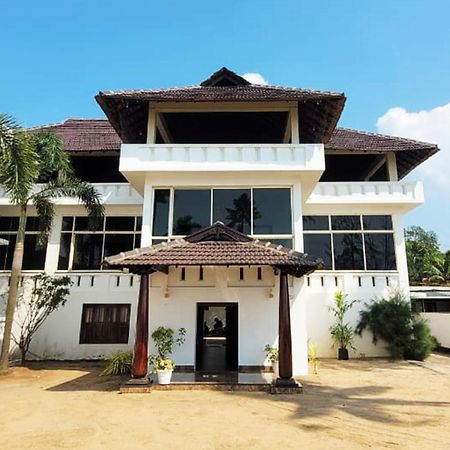 Cherai Beach Palace Eksteriør bilde