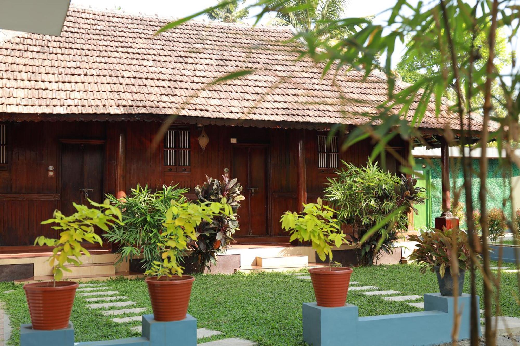 Cherai Beach Palace Eksteriør bilde